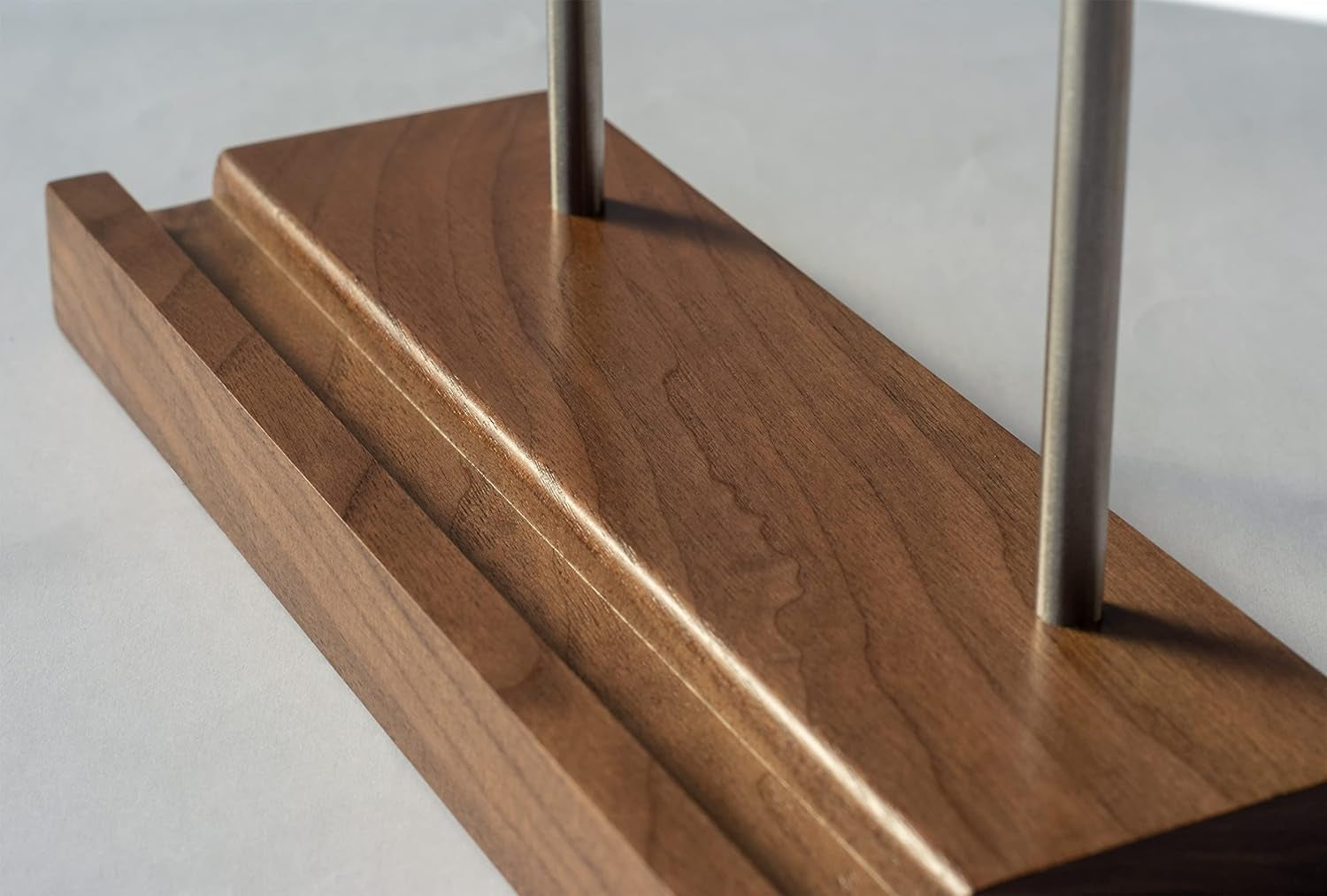 Tabletop Record Holder, Solid Wood Now Playing Vinyl Record Stand Display, Vinyl Holder, Vinyl Stand for Albums, Cd, Ipad, Record Props Vinyl Record Display (Walnut)