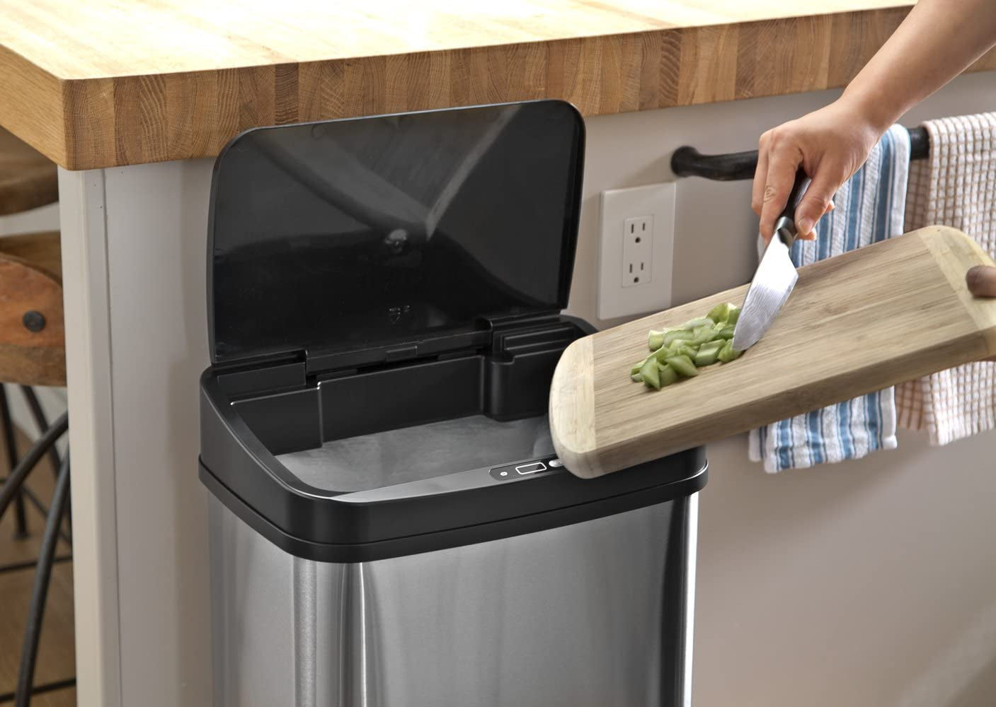 DZT-50-28 Automatic Touchless Motion Sensor Rectangular Trash Can, 13 Gal, Black Trim